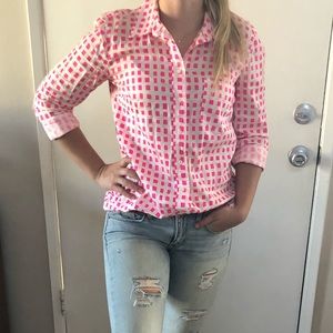 HOT PINK patterned button up. Dress up or down!